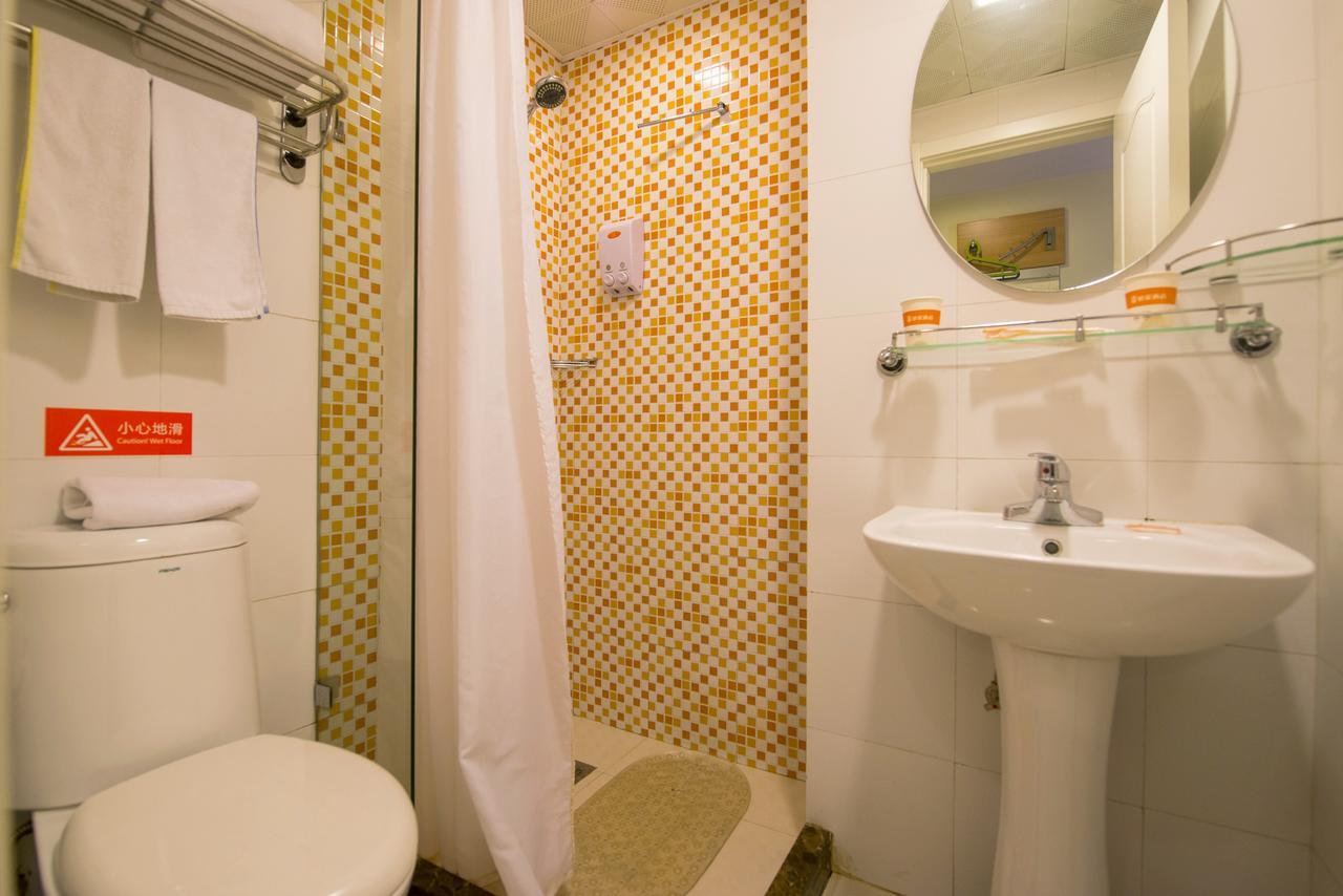 Home Inn Shanghai Railway Station North Square المظهر الخارجي الصورة